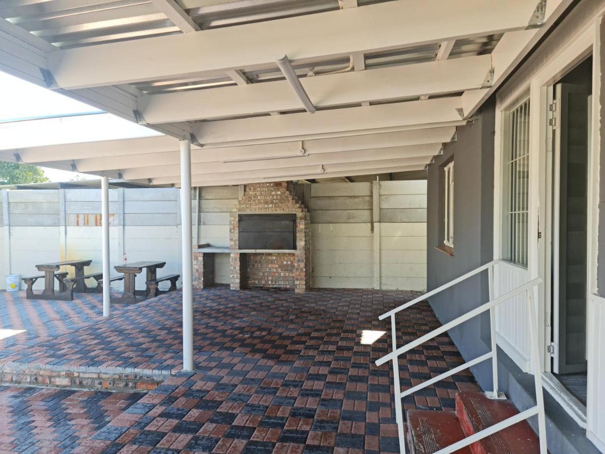Hasate Guest House 10 Florence Street Oakdale Belliville 7530 Cape Town South African מראה חיצוני תמונה