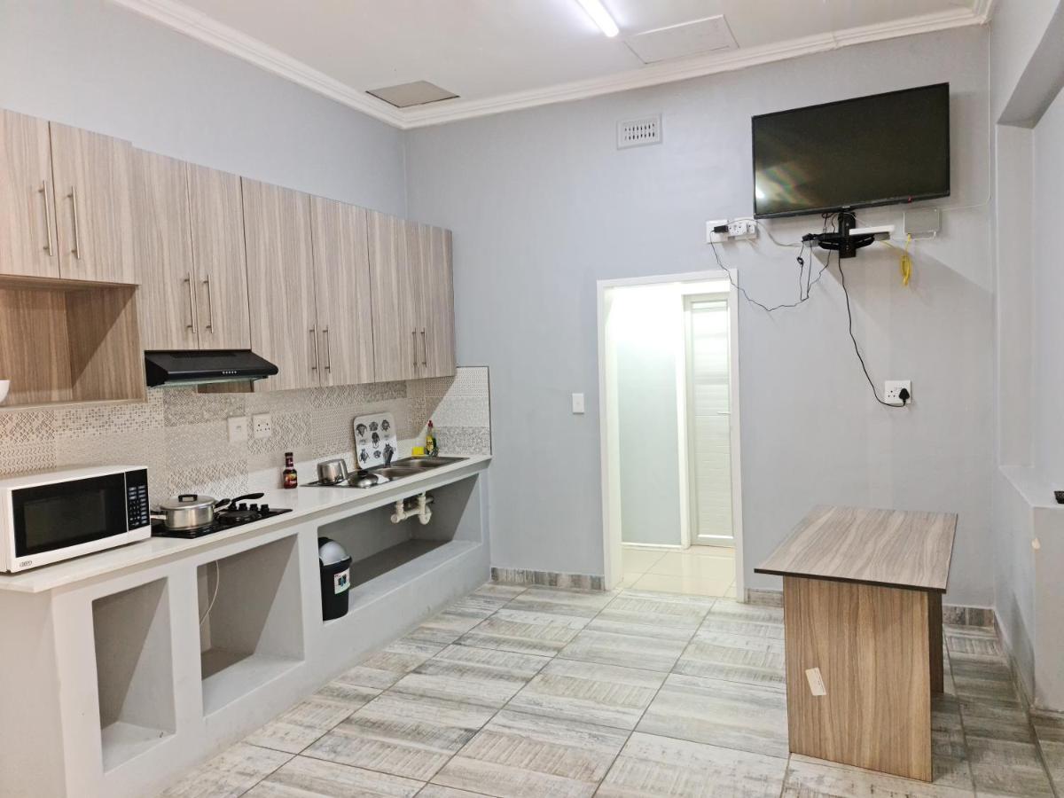 Hasate Guest House 10 Florence Street Oakdale Belliville 7530 Cape Town South African מראה חיצוני תמונה