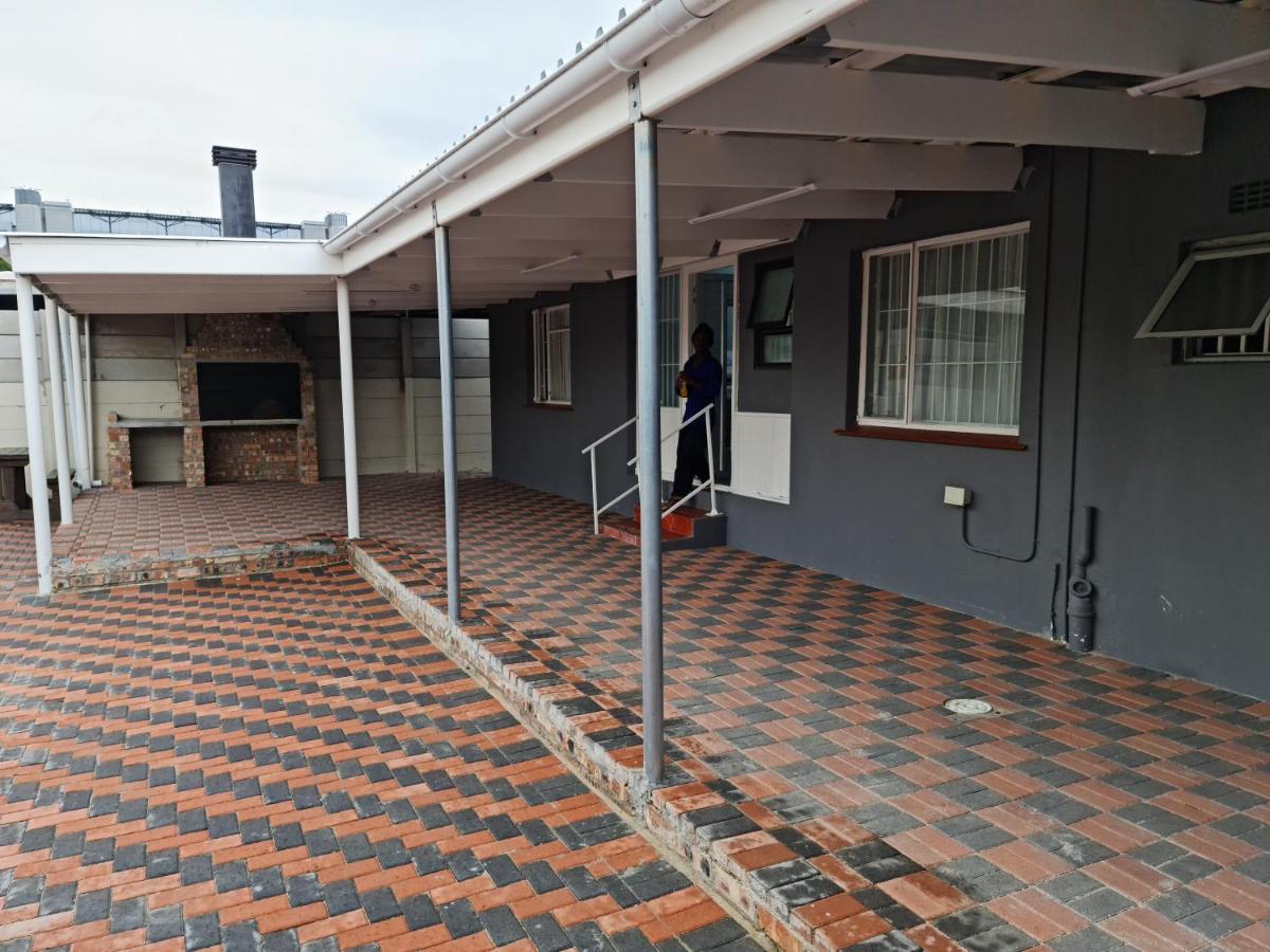 Hasate Guest House 10 Florence Street Oakdale Belliville 7530 Cape Town South African מראה חיצוני תמונה