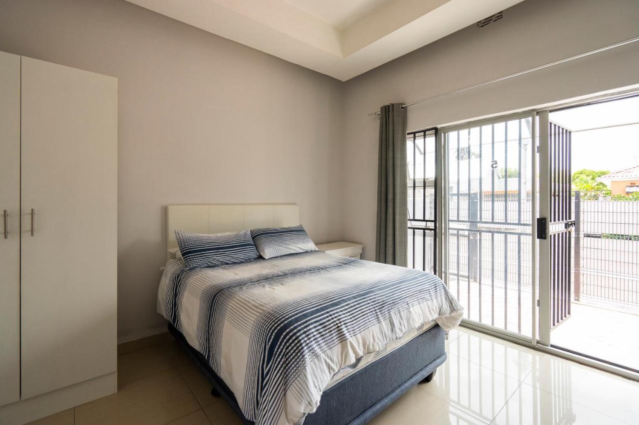 Hasate Guest House 10 Florence Street Oakdale Belliville 7530 Cape Town South African מראה חיצוני תמונה